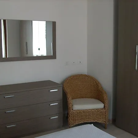 Al Porto Apartment Brenzone sul Garda